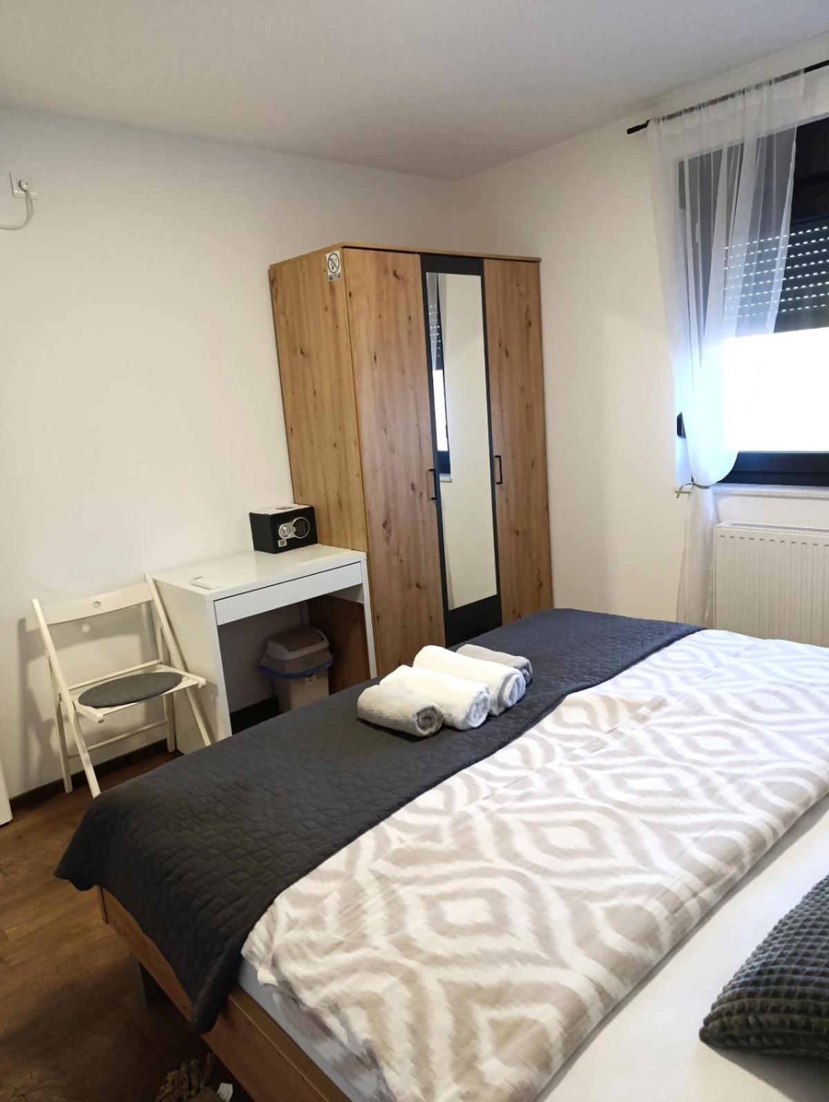 Kraljeva Hiza - Apartmani I Sobe Kralj Sveti Martin Na Muri Zimmer foto